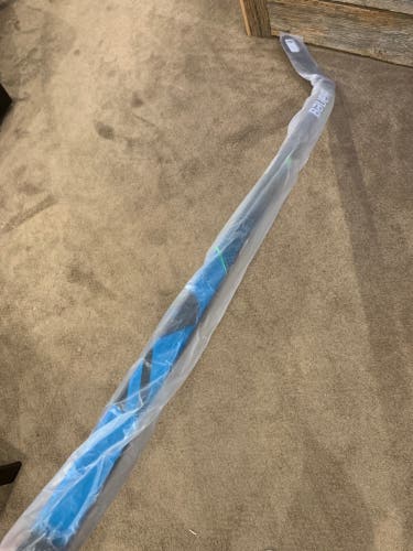 P92 55 Flex Intermediate Left Hand Nexus Geo Hockey Stick