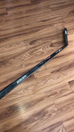 Bauer Vapor APX2|LH|77flex|P88
