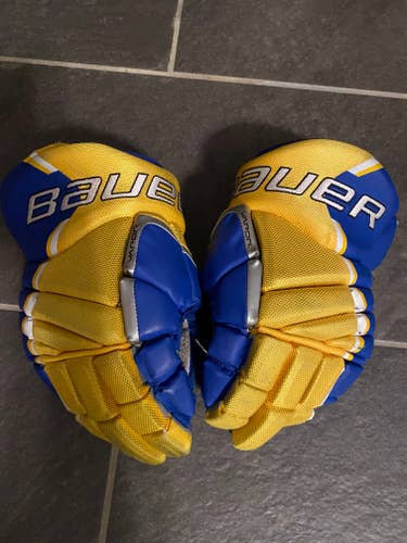 Used Bauer Vapor X40 Gloves 13"