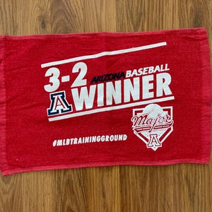 Arizona Wildcats NCAA BASEBALL SUPER AWESOME 2018 3-2 Winner SGA Rally Towel!