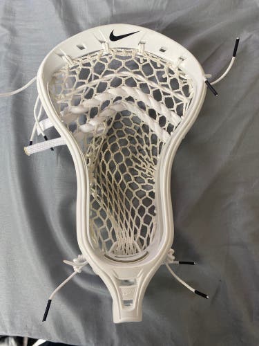 Like New Strung Lakota U Head W/ Ryan Brown Rep Pocket