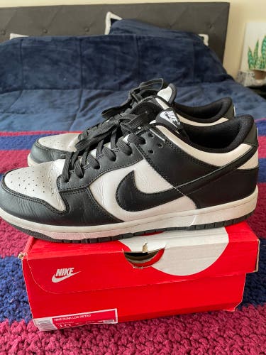 Black White Nike Dunks Size 10