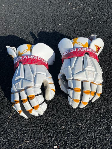 Calvert Hall Under Armour Lacrosse Gloves