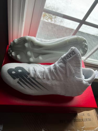 White Men's Size 11.5 (Women's 12.5) New Balance Burn X Mid