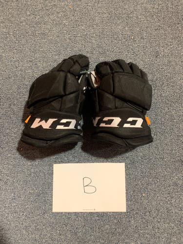 Game Used Black CCM HGPJSPP Pro Stock Gloves Colorado Avalanche Team Issue 14”