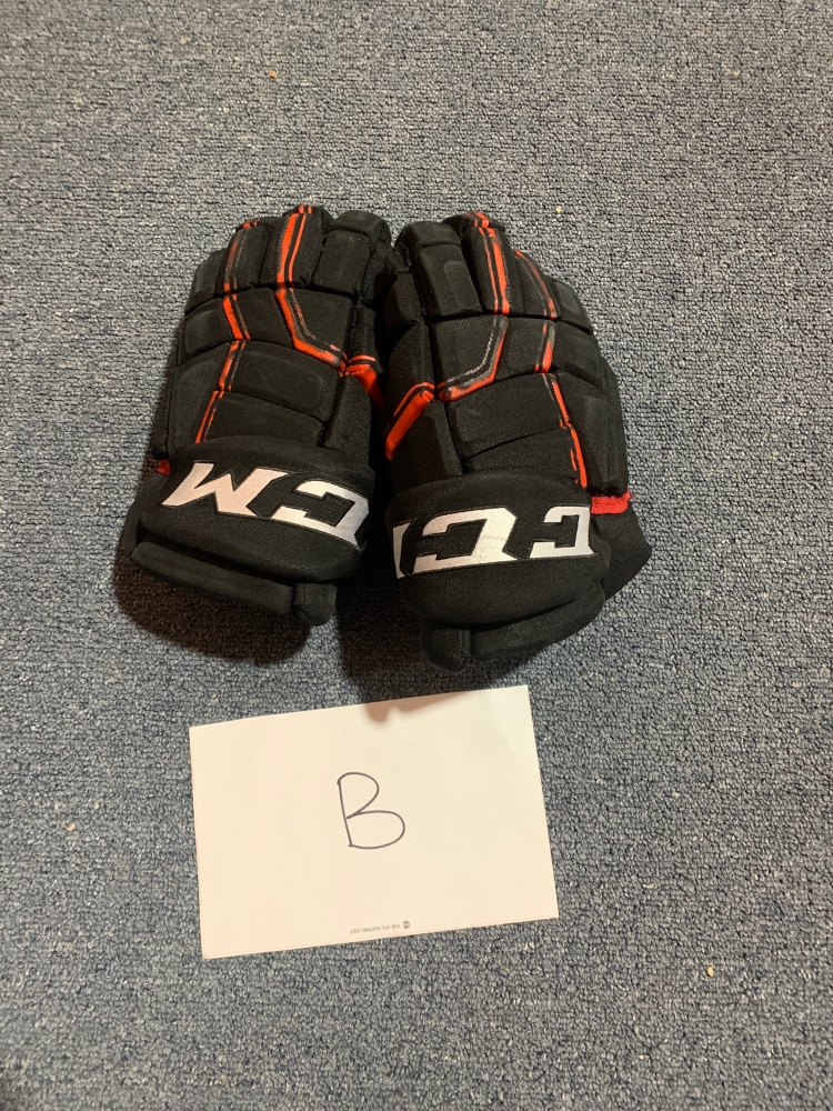 Game Used Black CCM HGQL Pro Stock Gloves New Jersey Devils Team Issue 14”