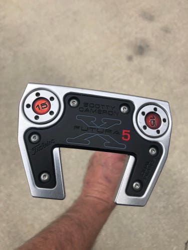 Used Right Handed 34" Futura X5 Putter