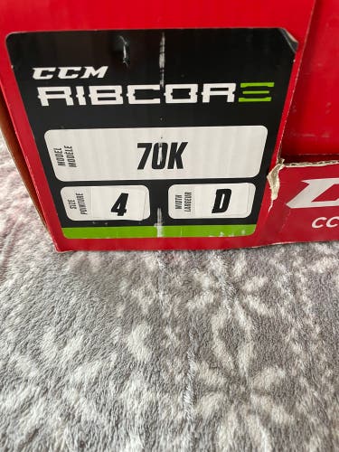 Junior New CCM RibCor 70K Hockey Skates Regular Width Size 4