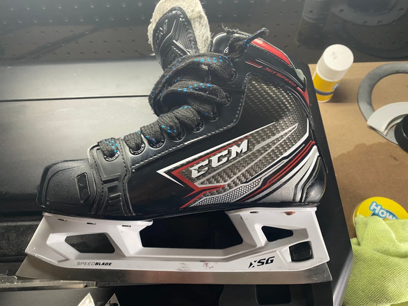 CCM Jetspeed FT 460 Goalie Skates (Size 3)