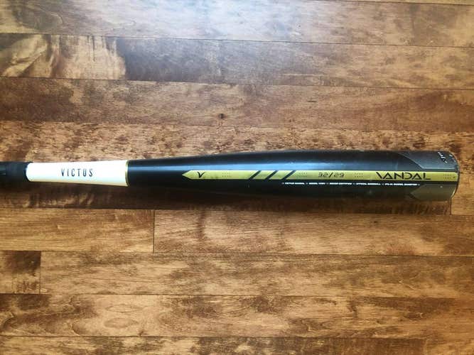 Used BBCOR Certified 2020 Victus Alloy Vandal 2 Bat (-3) 30 oz 32"