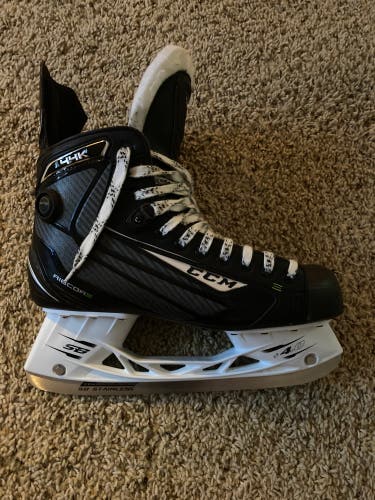 Senior CCM Extra Wide Width Size 10 RibCor 44K pump Hockey Skates
