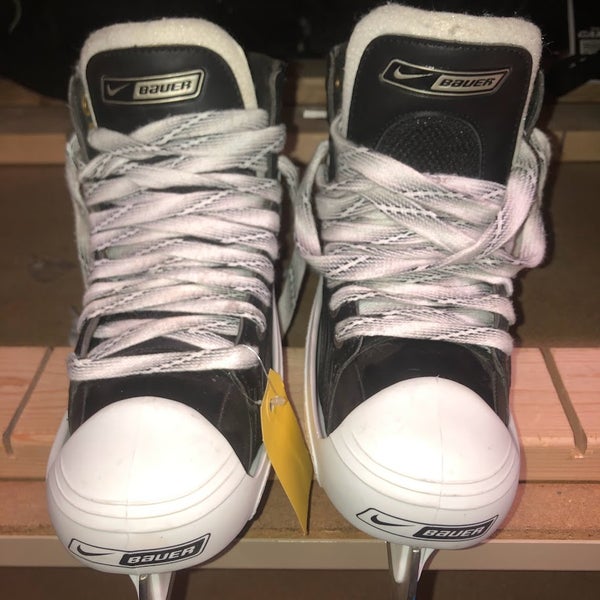 Senior Used Bauer Supreme ONE95 Hockey Goalie Skates Regular Width Size 6