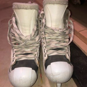 Senior Used Graf Hockey Goalie Skates Regular Width Size 6.5