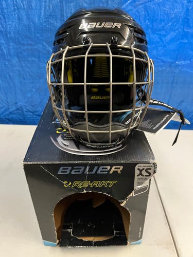 New Bauer Re-Akt Helmet Combo XS/Black