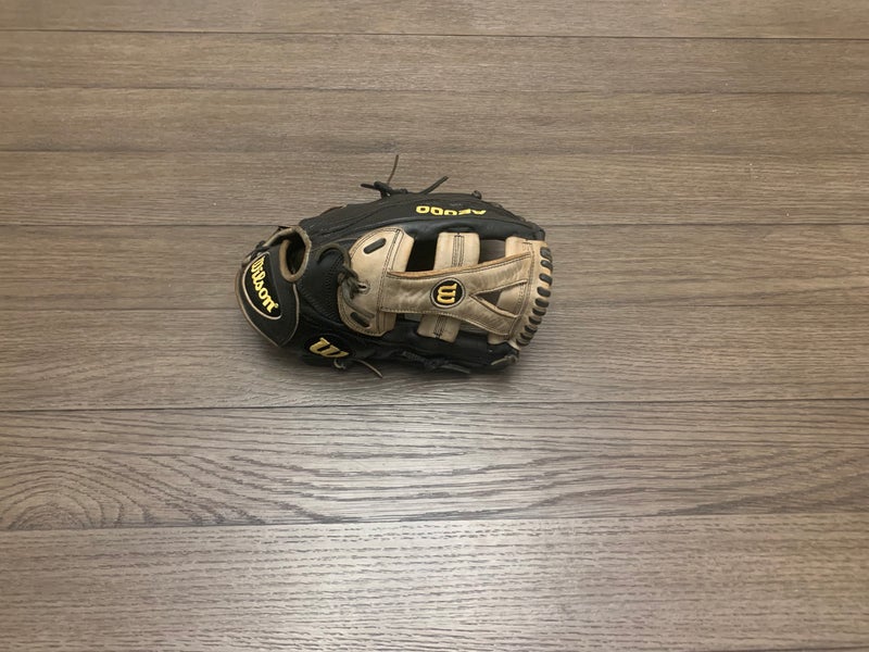 Wilson A2000 12.5” Y Web