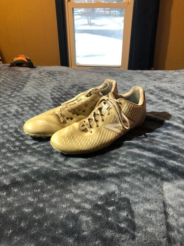 Used New Balance Burn X Low Cleats Sz 11
