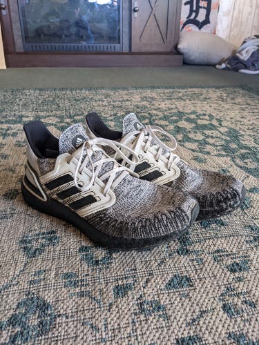 Used Ultraboost 20 Oreo Size 10.5