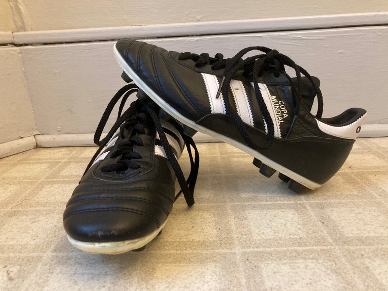 Black Men's Molded Cleats Adidas Copa Mundial Cleats