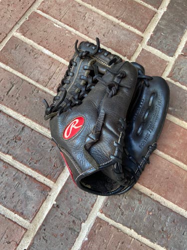 Used Pitcher's 12" Gamer Baseball Glove