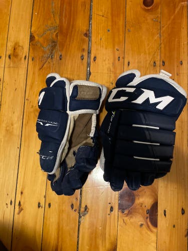 CCM 14" Tacks 4 Roll Pro Gloves