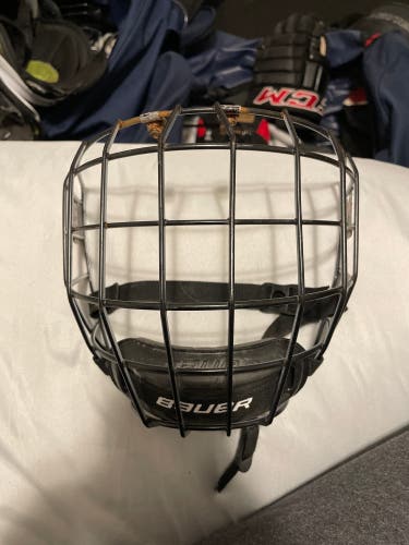 Medium Bauer Full Cage Profile II Facemask