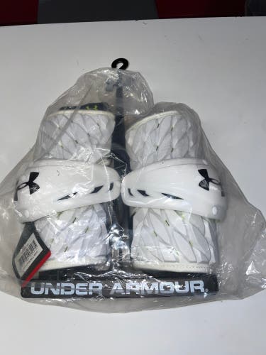 New Large Under Armour VFT Arm Pads