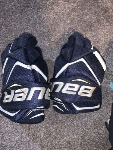 Bauer 12" Vapor X800 Gloves