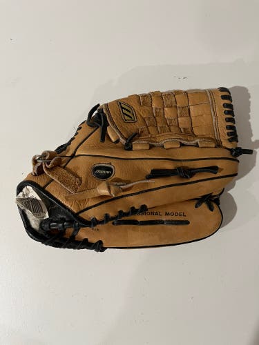 Mizuno GFN 1201 Professional Model 12" Leather Baseball Glove- R/H Thrower