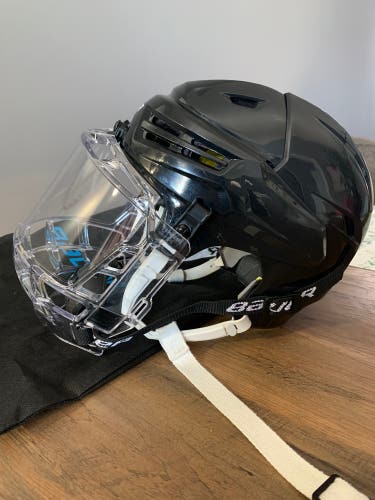 Bauer Re-Akt pro stock VVN helmet with Bauer Concept 3 shield/fishbowl