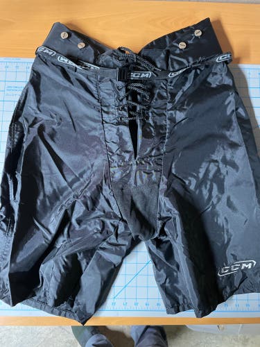 CCM pant shell black