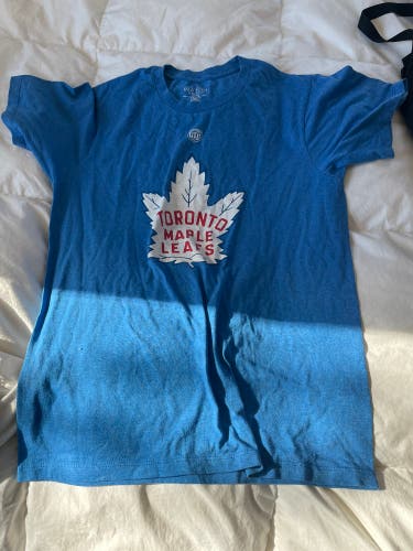Toronto Maple Leafs Old Time Hockey T-shirt Size Small