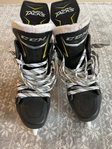 Senior Used CCM Super Tacks AS1 Hockey Skates Regular Width Size 6.5