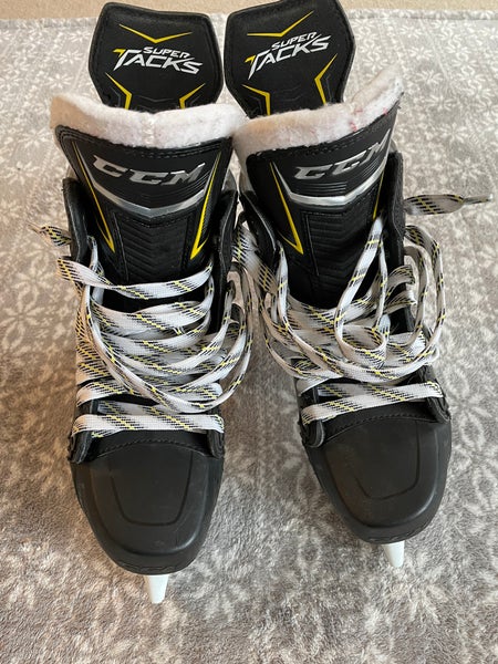 Senior Used CCM Super Tacks AS1 Hockey Skates Regular Width Size 6.5