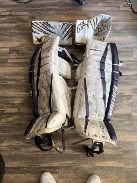Bauer Reactor 7000 Goalie Leg Pads 36” (zero g blocker and glove included)