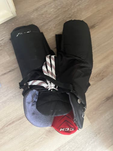 Junior Used Medium CCM QLT 290 Hockey Pants
