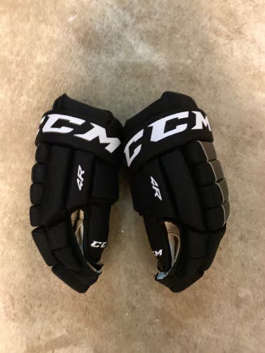 Like New CCM 4R Gloves