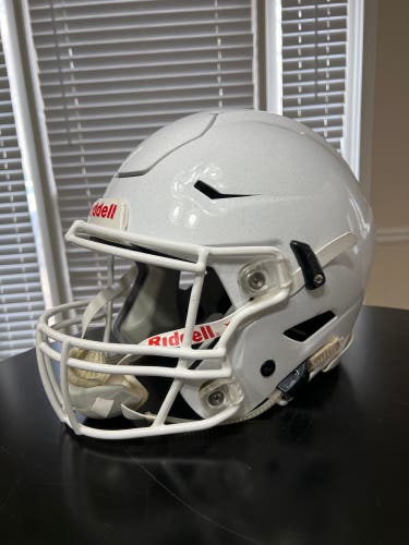 Riddell SpeedFlex- Large- white
