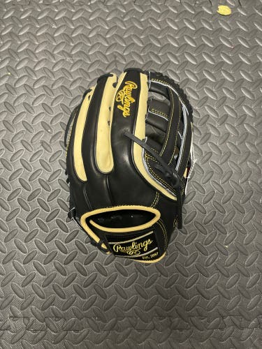 Outfield 12.75" Heart of the Hide Baseball Glove