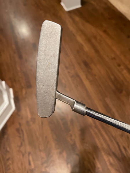 Men's Used Ping Right Handed Blade Karsten Ally 2 Putter 35"