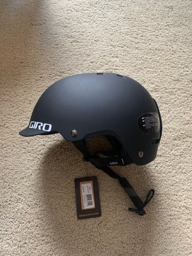 Giro Surfcae S Small Snowboard Helmet
