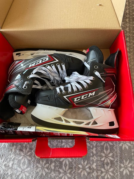 Senior New CCM JetSpeed FT2 Hockey Skates Extra Wide Width Pro Stock Size 7.5