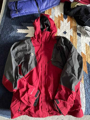 Red Men's Large Mountain Hardware Jacket