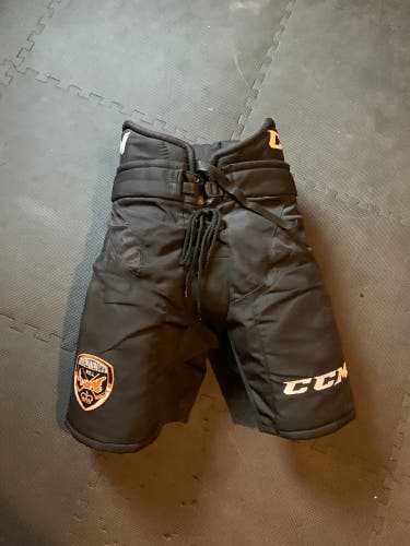 Senior Medium CCM Pro Stock hp31 Hockey Pants