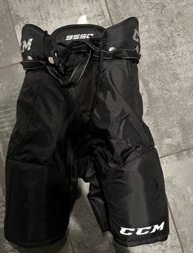 Junior Large CCM  9550 Hockey Pants