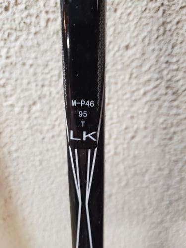 New Senior CCM Right Handed Super Tacks 2.0 Hockey Stick Toe Pattern Pro Stock