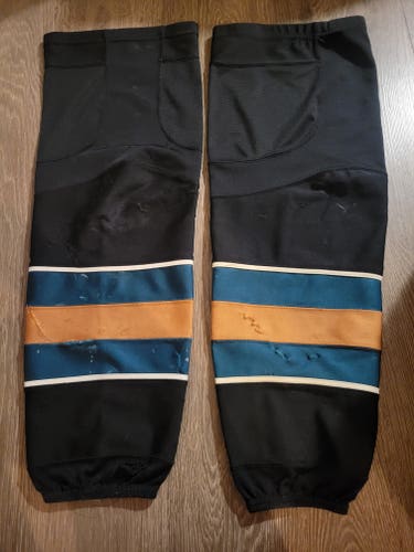 Manitoba Moose Black Senior Game Used XL Reebok Reebok Edge Socks Pro Stock