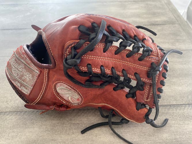 Infield 11.5" Heart of the Hide Baseball Glove