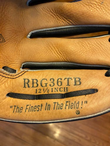 Used Right Hand Throw Rawlings Outfield RBG36TB Baseball Glove 12.5"