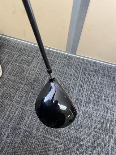Men's Right Handed Stiff Flex R7 Driver