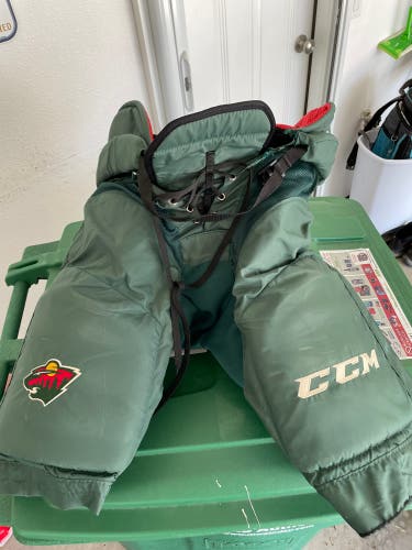 Senior XL CCM Pro Stock HP45X Hockey Pants Minnesota Wild